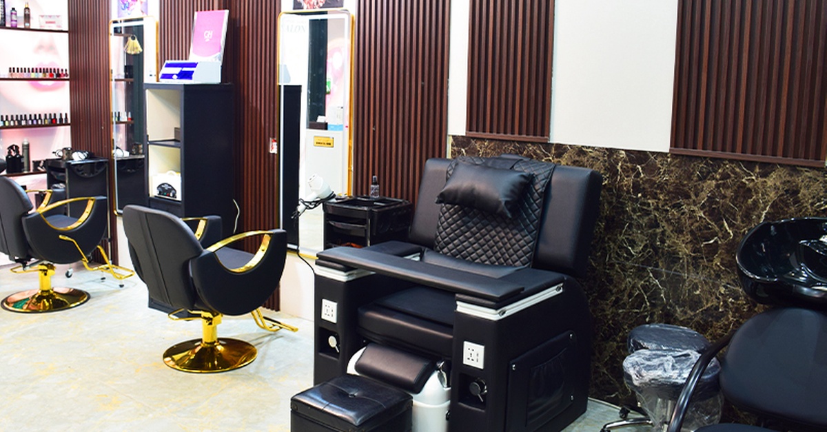 Choice Of Hair Trim Package Or Spa Or Choice Of Keratin Treatment Choice Of Hair Trim Package Or Spa Or Choice Of Keratin Treatment
