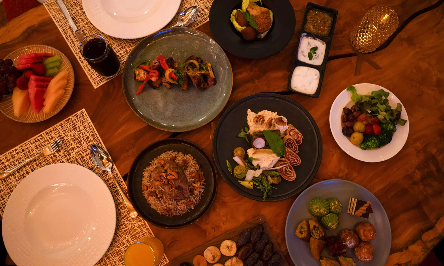 5* Premium Iftar Buffet + Ramadan Drinks For a Child or Up to 4 Adults