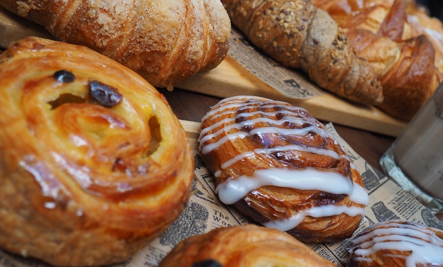 Image 15: Brunch o merienda  para 2 o 4 con platos dulces, salados y bebidas