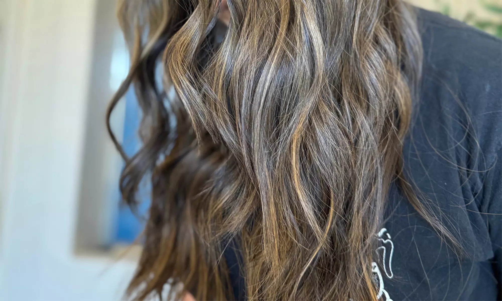 Get a Fresh Cut, Blowdry & Root Color, Mini Hilite