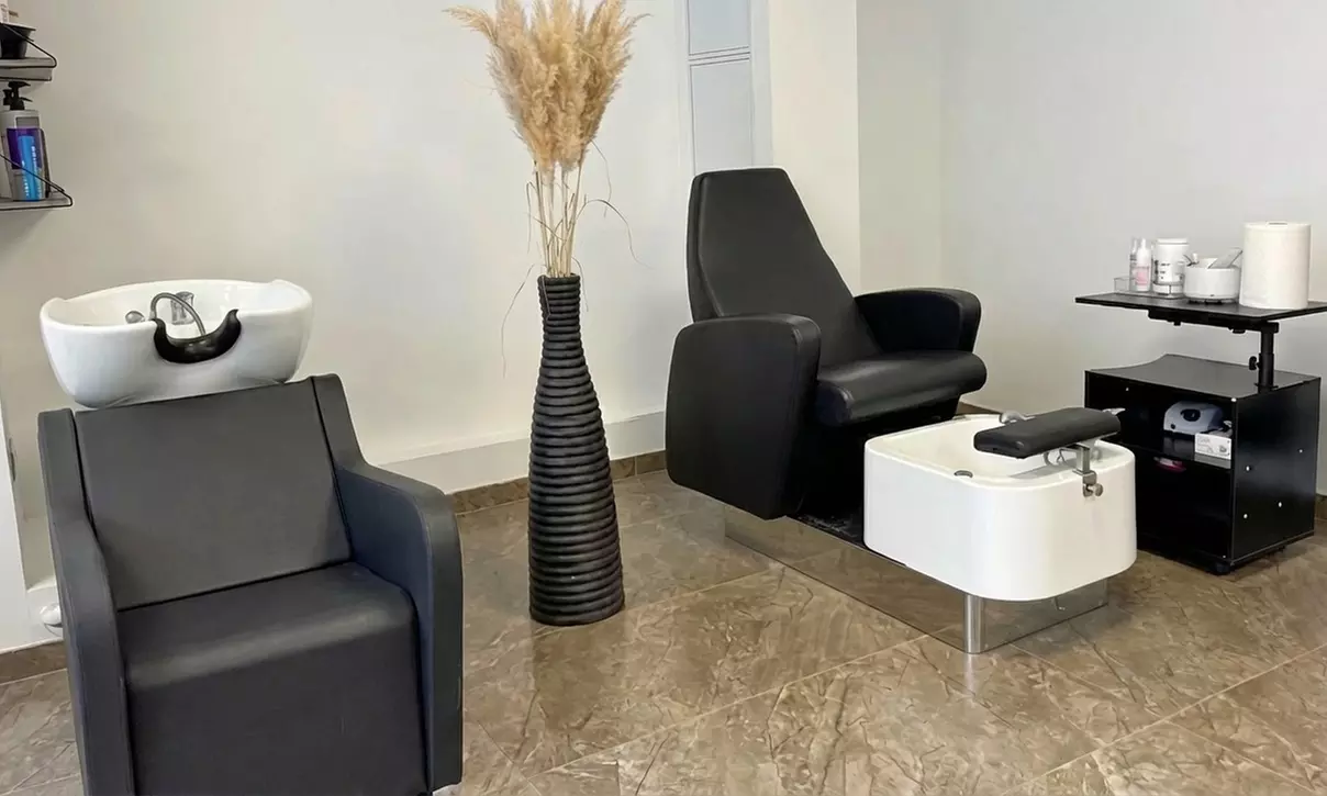 Coupe, brushing et couleur racines pour cheveux longs