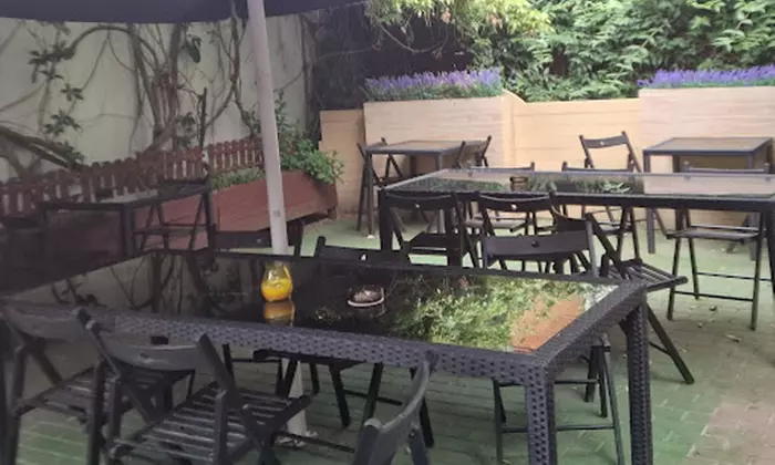 Chinesisches All-you-can-eat Mittags- oder Abendbuffet für 1-2 Pers.