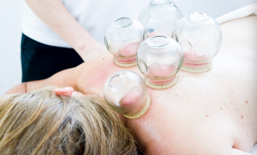 Image 3: Up to 60% Off on Therapeutic Massage