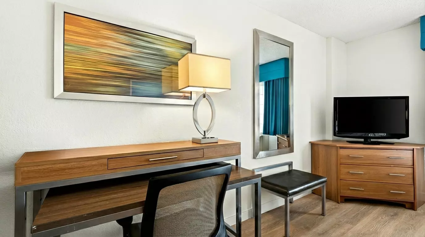 Stay at Sonesta Anaheim Resort Area, Anaheim, CA