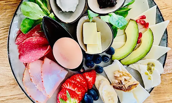 Schlemme eine Bowl à la B'artist für 1 bis 4 Personen - Genieße individuellen Geschmack (bis zu 41% sparen) - Primary Image