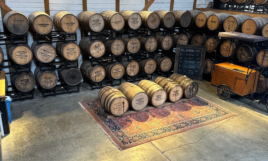 Image 4: Delve into Bourbon Bites' Kentucky Distillery Tour for One