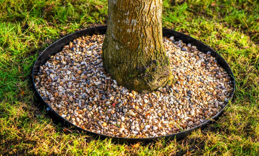 Image 3: 60cm or 90cm Circular Metal Border Edging