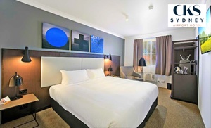 Sydney Airport: Standard or Superior Room with Late Check-Out