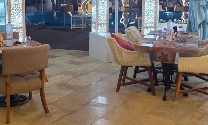 Image 2: 5* Beach View Iftar Buffet with Bottomless Beverages	