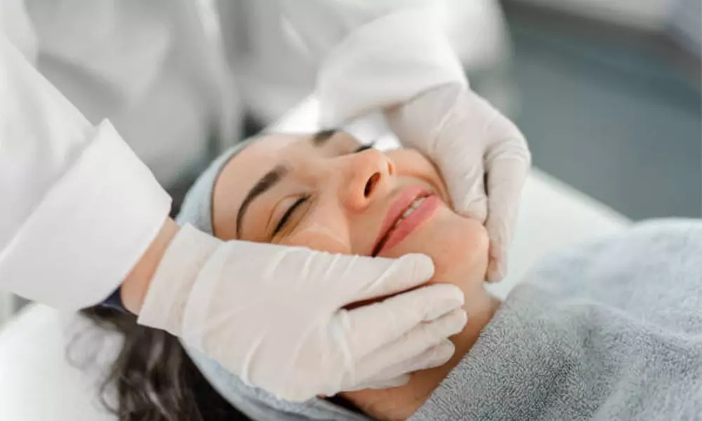 Exosomas con Dermapen en rostro completo, una o dos sesiones