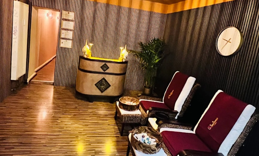 Image 2: 60 Min. Thai-Öl-Partner-Ganzkörpermassage - Entspannung für 2 Personen