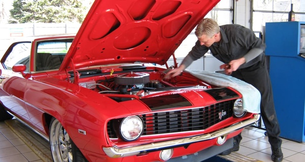 Up to 25% Off on Oil Change at Pro Stop - 10 Minute Oil Change