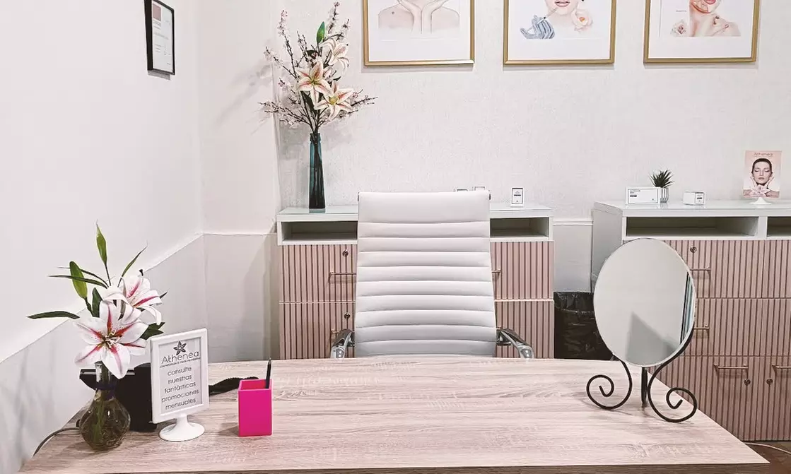 Hollywood peel facial con láser Picosure, skin scrubber y vitaminas