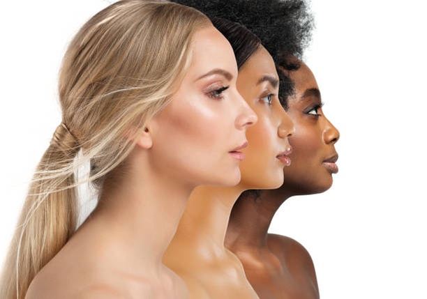 Women's Haircut, Deep Conditioning, Blowdry, Partial or Full Highlight