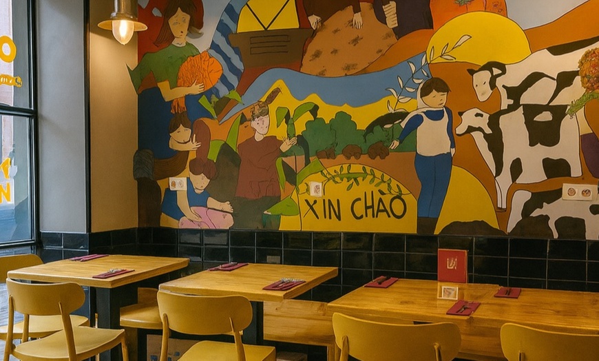 Image 7: Menú Nikkei con entrante, principal, postre y bebida