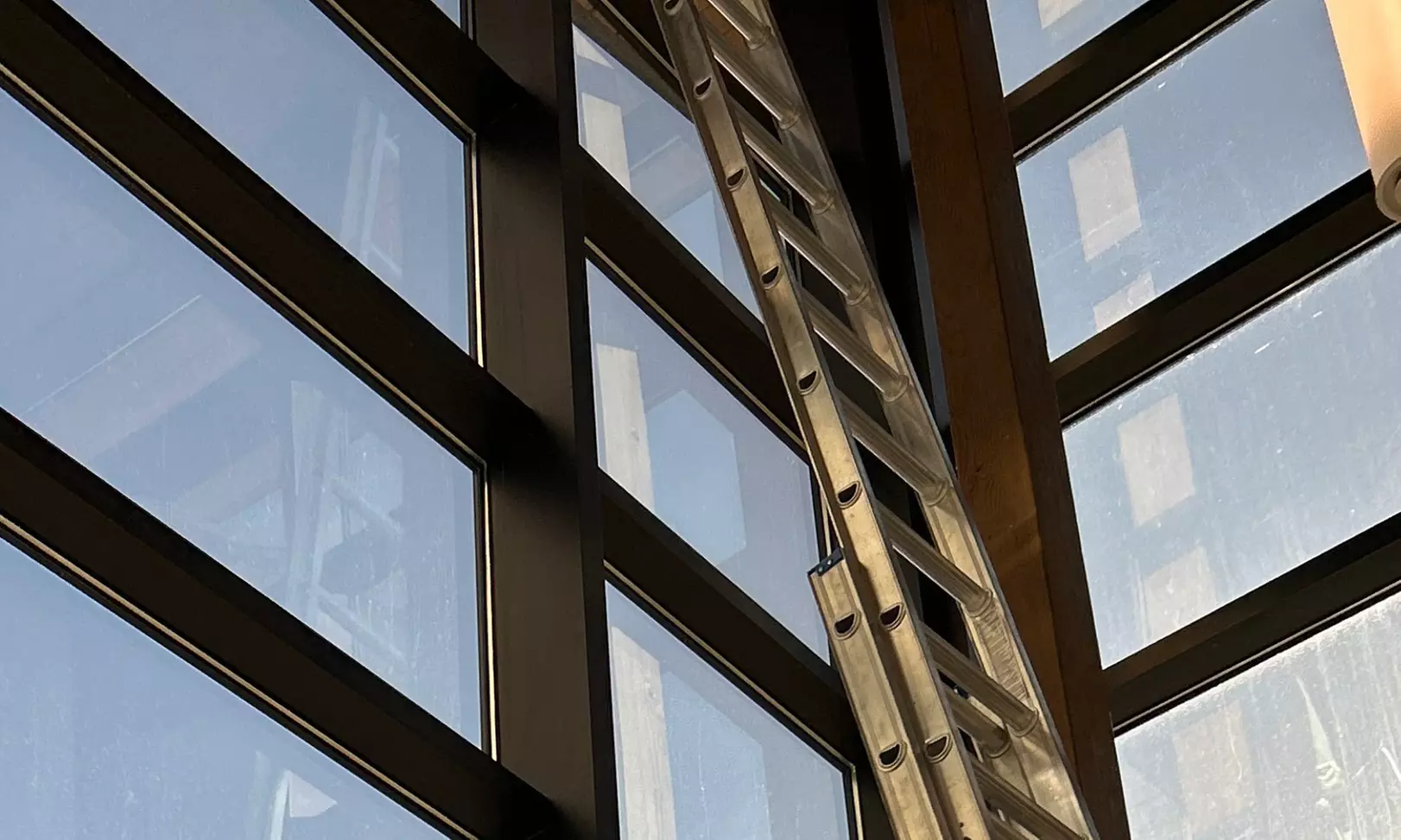 Professional Window Cleaning or Full Gutter Cleaning Service Per Foot