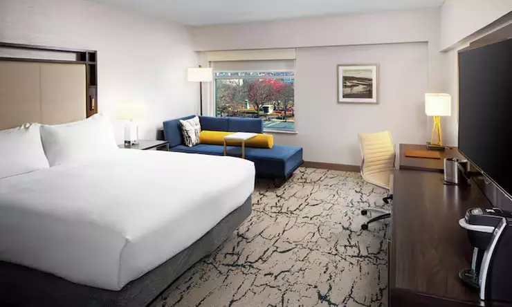 Modern 4-Star Stay w/ Pool, Dining, & SNHU Arena Convenience