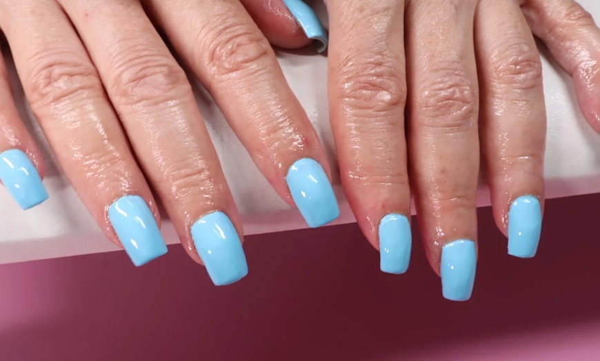 Image 3: Full Acrylic Nail Sets & Hydrating Jelly or Spa Pedicure With Gel