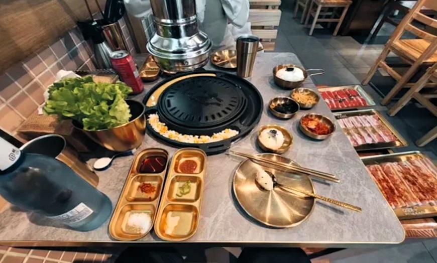 Image 1: Menú de cocina coreana con opción a degustación barbacoa 