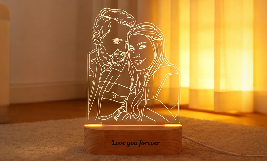 Image 2: Niestandardowa drewniana lampa nocna 3D z personalizowanym zdjęciem