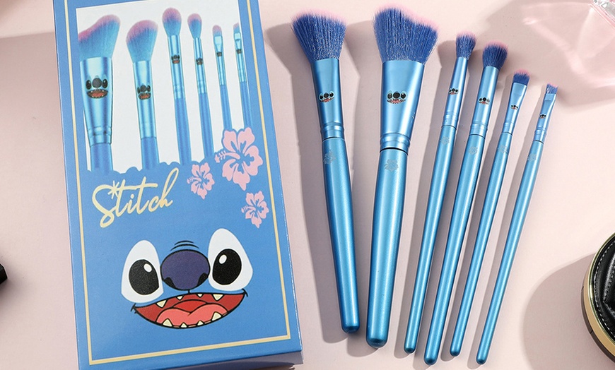 Image 1: Six Pieces of Stitch Inspired Makeup Brush Set