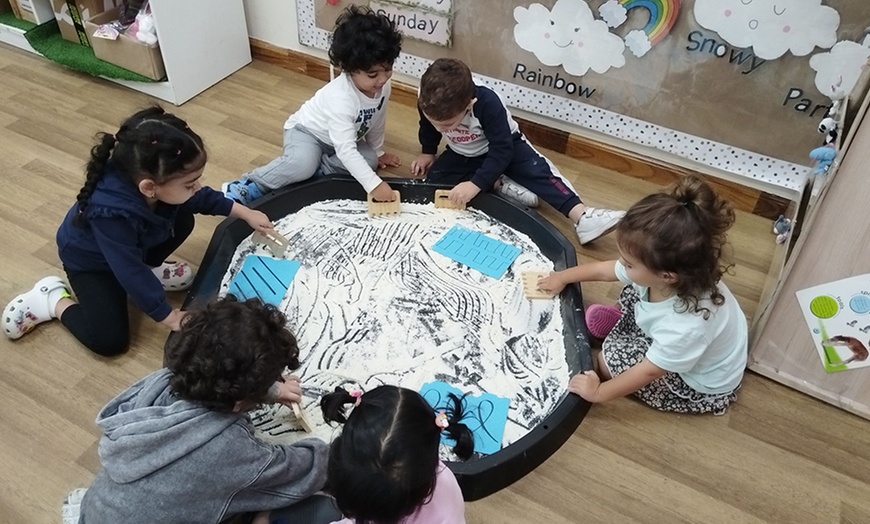 Image 1: Two-Week Winter Kids Club in Flexible Timings for Busy Parents!