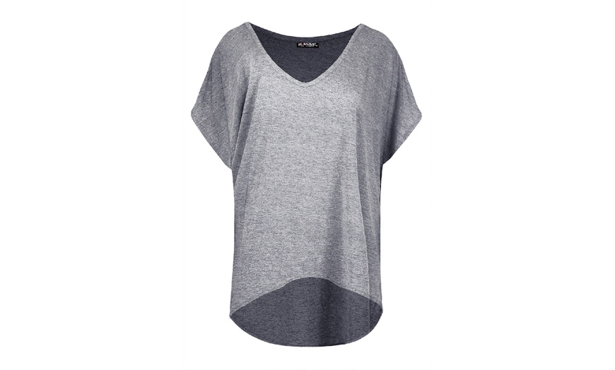 Image 4: Plain Baggy T-Shirt