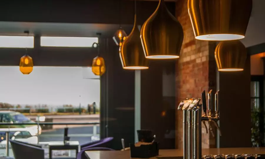 Bournemouth: One or Two Nights w/ Breakfast, 25-Min Treatment & Dinner