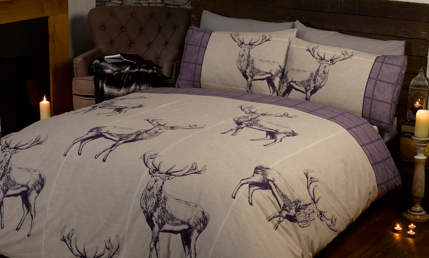 Image 3: Winter Collection Duvet Sets