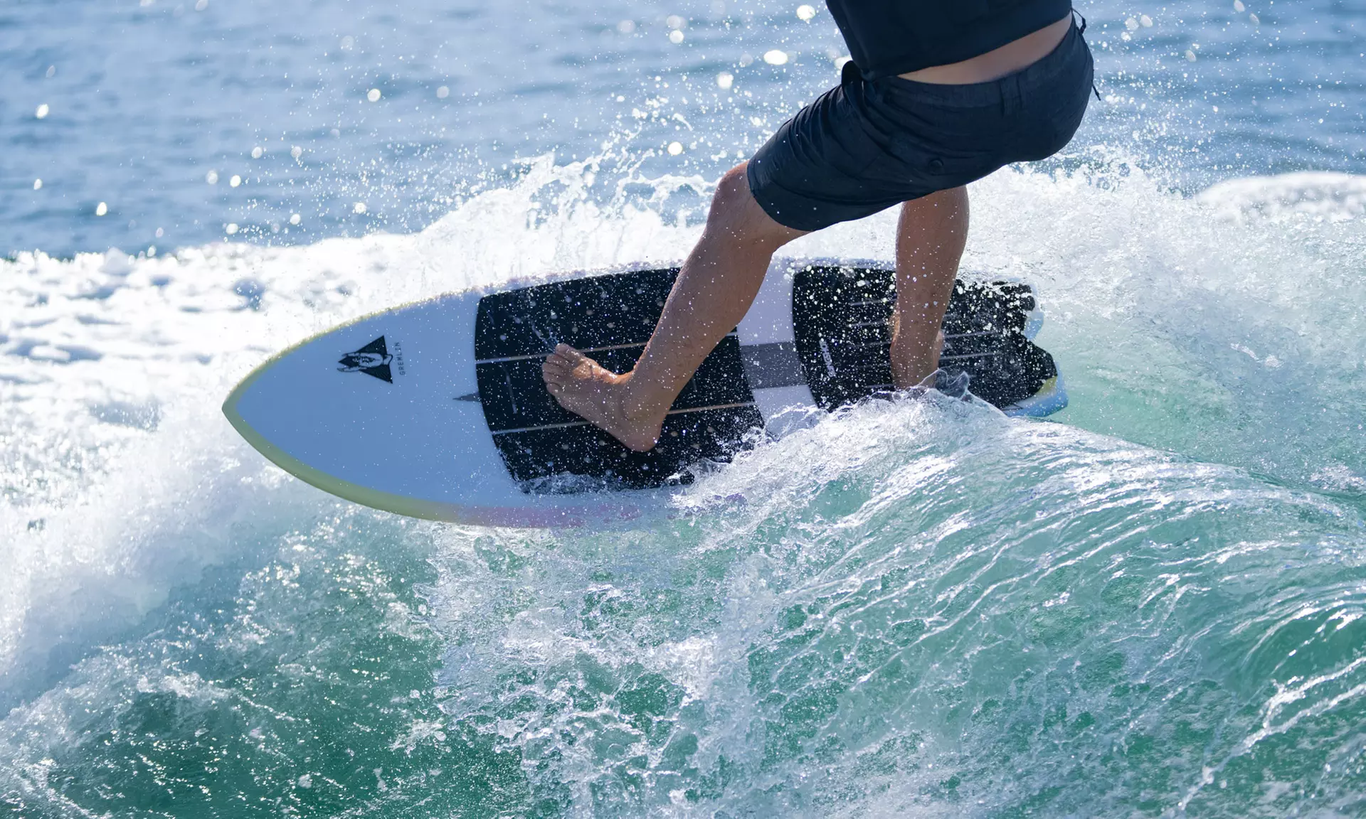 Wake Surf, Scenic Cruise & Lunch – 1 to 8 People Adventure!