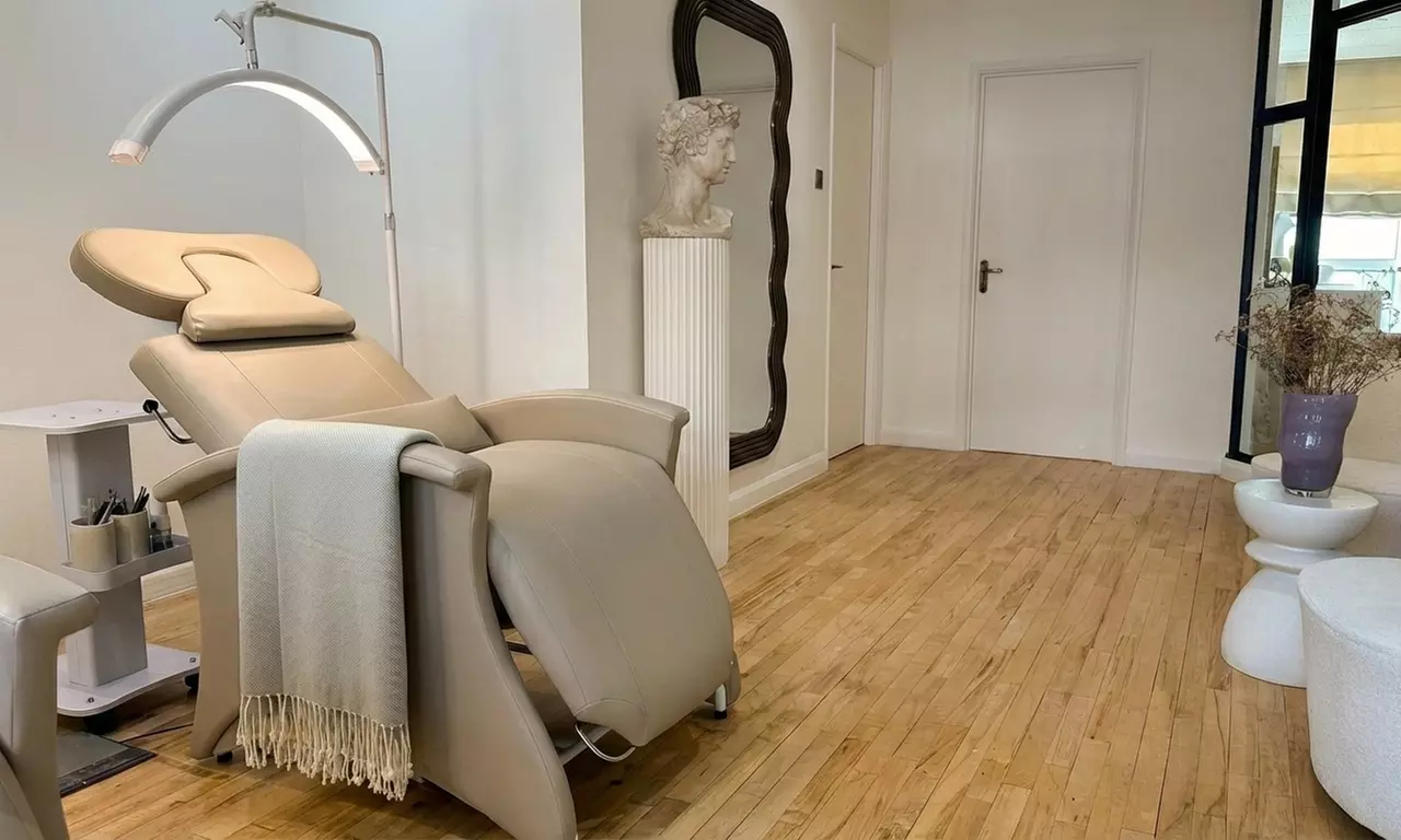 Brows & Lashes – Lash Lift, Tint or Brow Lamination