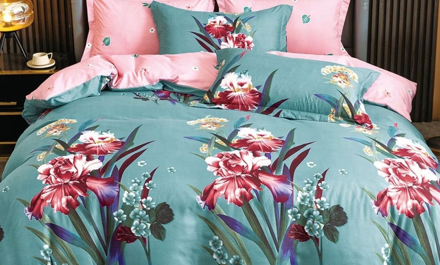 Image 5: Soft and Stylish Easy Care Duvet Sets