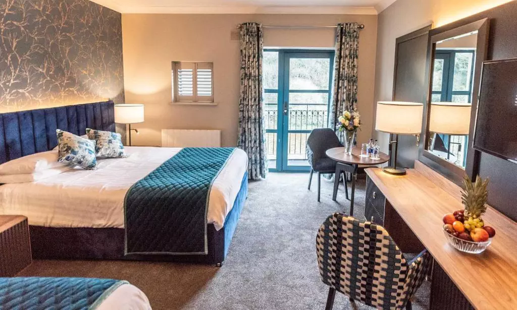 Co. Wexford: Up to 2-Night 4* Stay w/ Breakfast, Prosecco & Chocolates