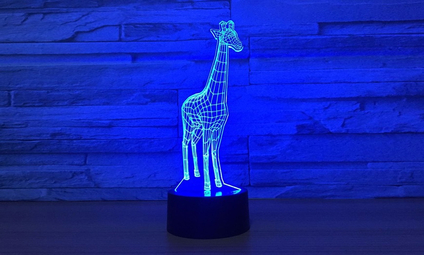 Image 9: 3D LED Night Light