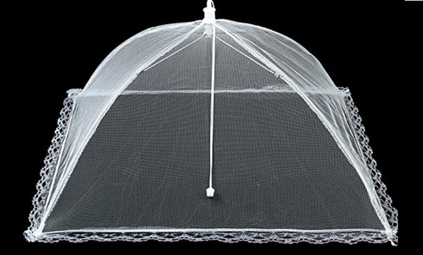 Image 5: Four or Eight Large Pop-Up Reusable Mesh Food Covers