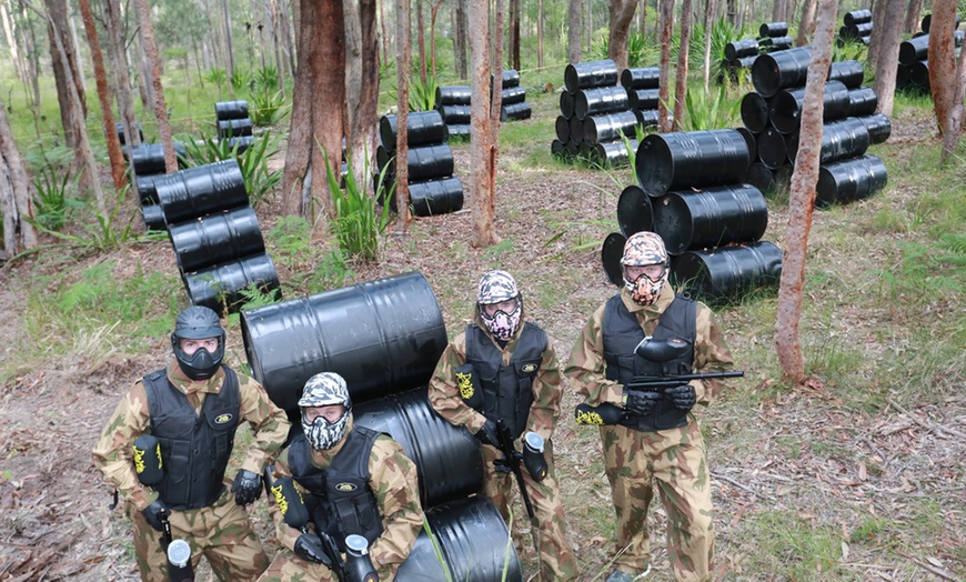 Image 6: Paintball Game + Equipment