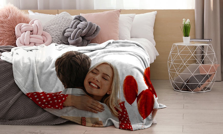 Image 3: Personalised Photo Blanket from Photo Gifts