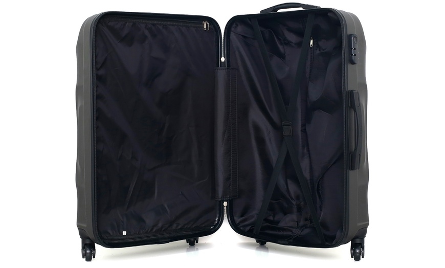 Image 13: Hero Set of Three Suitcases