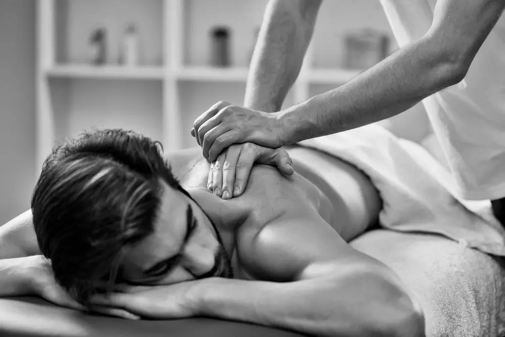 Unwind and Relax: 50-Minute or 80-Minute Full Body Massage