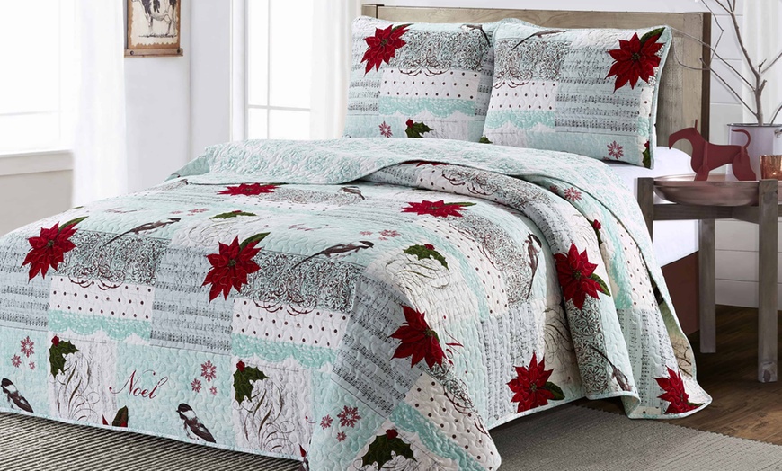 Harper Lane Noel Classic Reversible Quilt Set (2- or 3-Piece) | Groupon