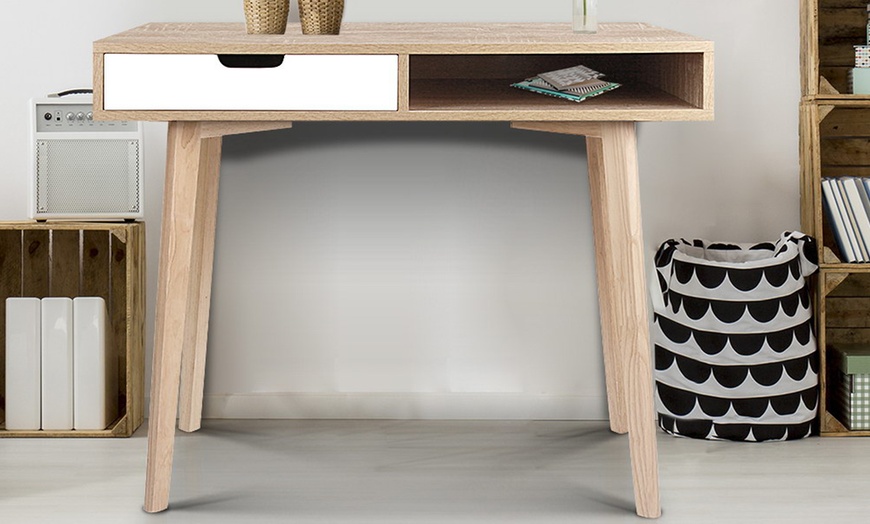 Image 13: Scandinavian-Style Desk