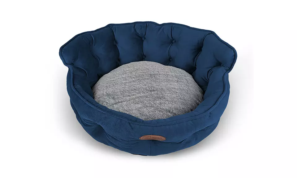 Cucce, lettini e divanetti per cani e gatti in vari modelli e misure