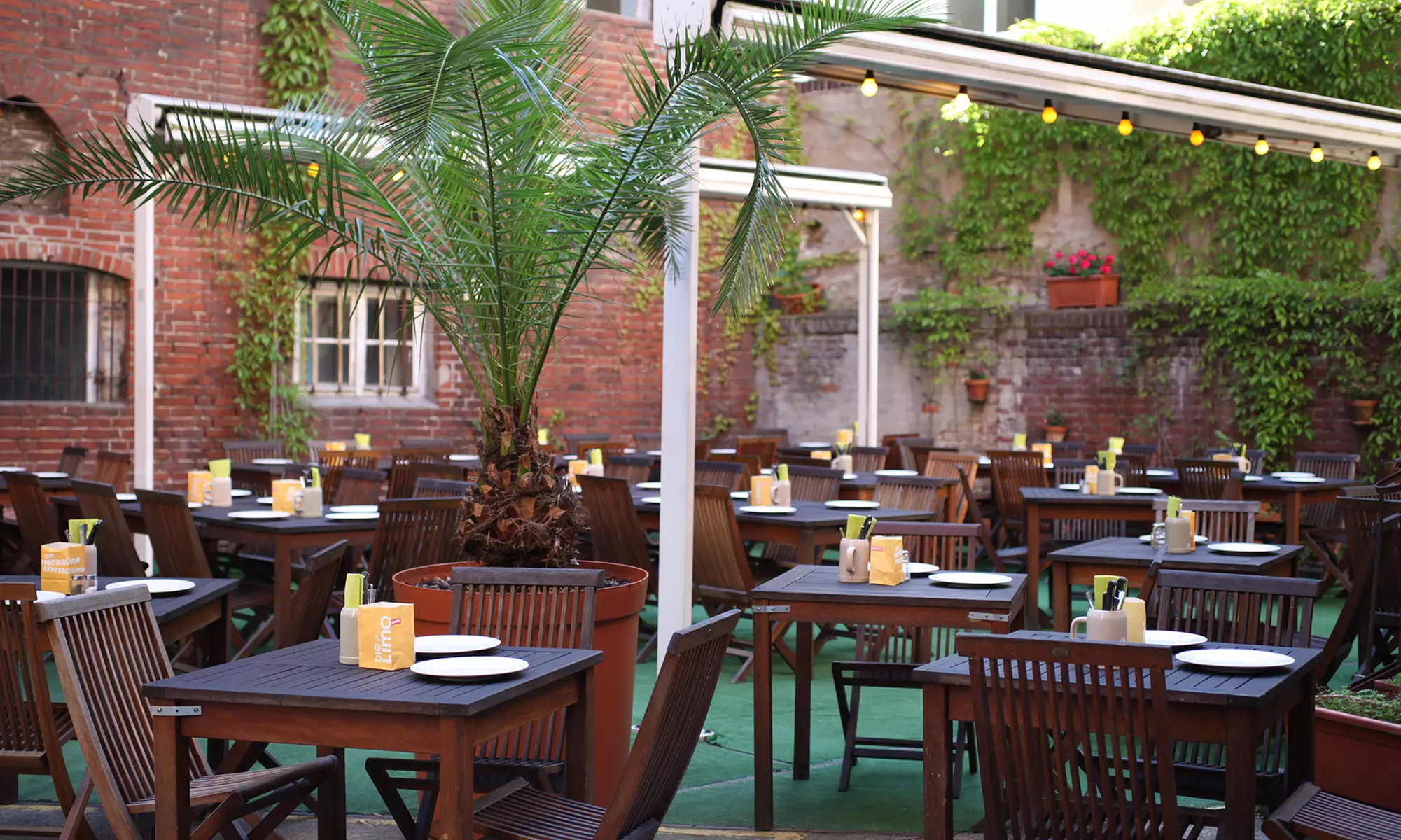 Gemischter Grillteller inkl. All-you-can-eat-Buffet für 1 - 4 Personen