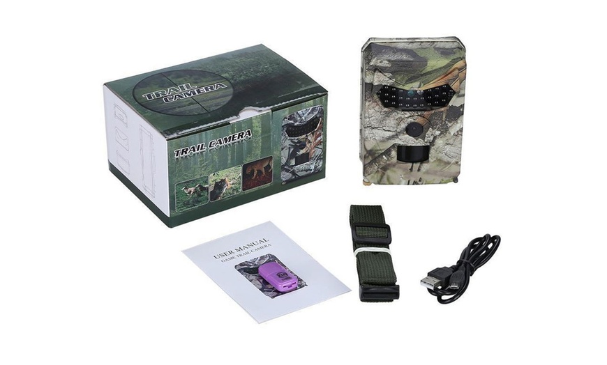 Image 4: Waterproof Night Vision Wildlife Camera