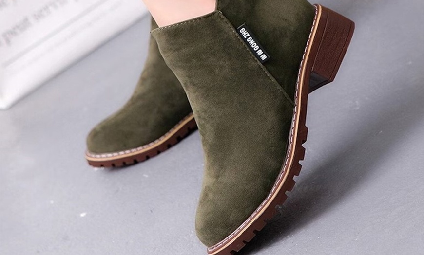 Image 11: Round-Toed Zippered Ankle Boots