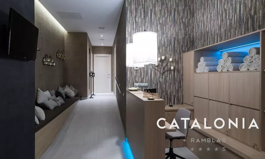 Tu momento de relax: acceso spa y masaje en hotel Catalonia Ramblas 4*