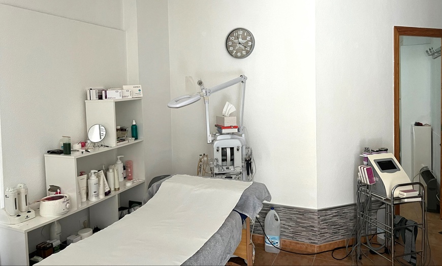 Image 3: Tratamiento remodelante corporal cápsula SPA Camelia Centro Estético