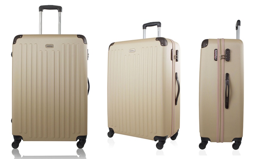 Image 29: Set of 3 Suitcases