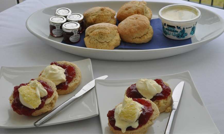 Image 2: Sparkling Afternoon or Afternoon Cornish Cream Tea at Porth Veor Manor