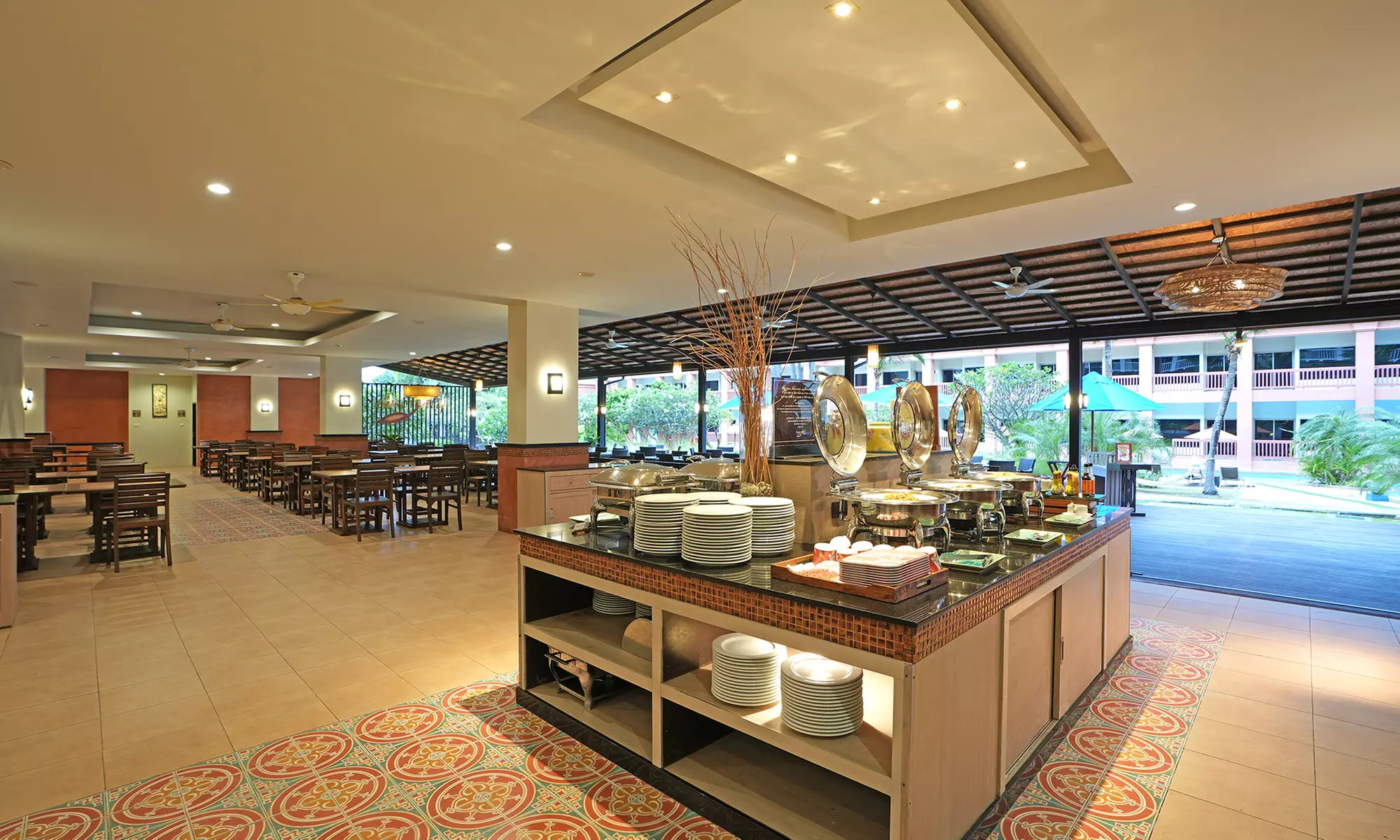 Thailand: Phuket Getaway: 3-10-Night Beach for 2-4 with Breakfast